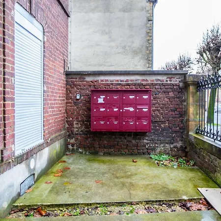 Le 401' Studio A Charleville Mezieres *